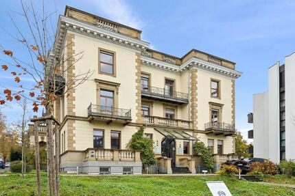 Arbeiten mit Stil – Repräsentative Bürofläche in denkmalgeschützter Villa im Herzen von Bad Nauheim zimmer