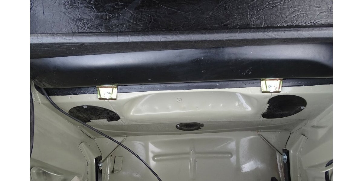 VW Karmann Ghia Cabrio vollständig restauriert 1.200 km 63.900 &euro; Rodgau 63110