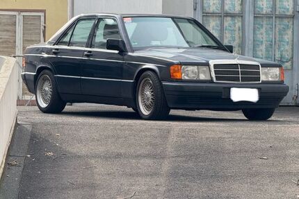 Mercedes-Benz 190 297.169 km 22.500 &euro; Frankfurt am Main 60385