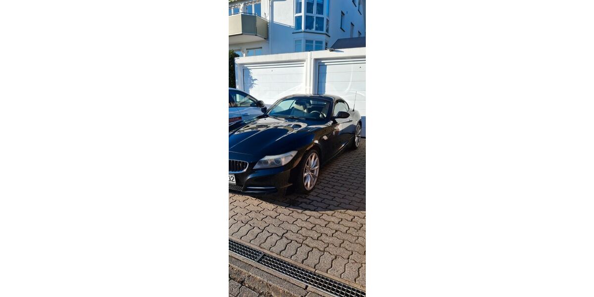 BMW Z4 320.000 km 8.999 &euro; Langenselbold 63505