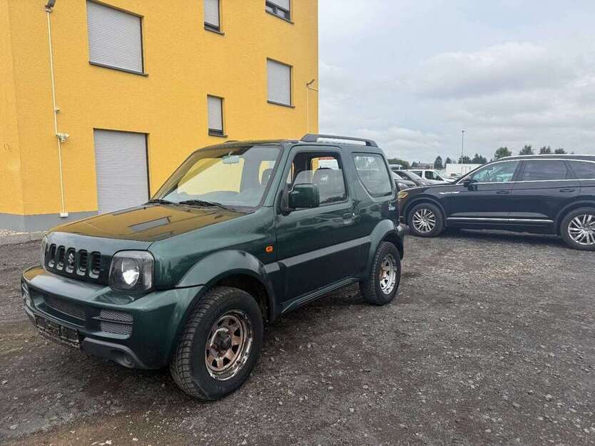 Suzuki Jimny 117.000 km 4.450 € Friedberg 61169