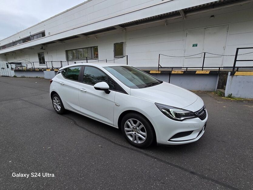 Opel Astra 111.500 km 8.600 € Frankfurt/Main 65933