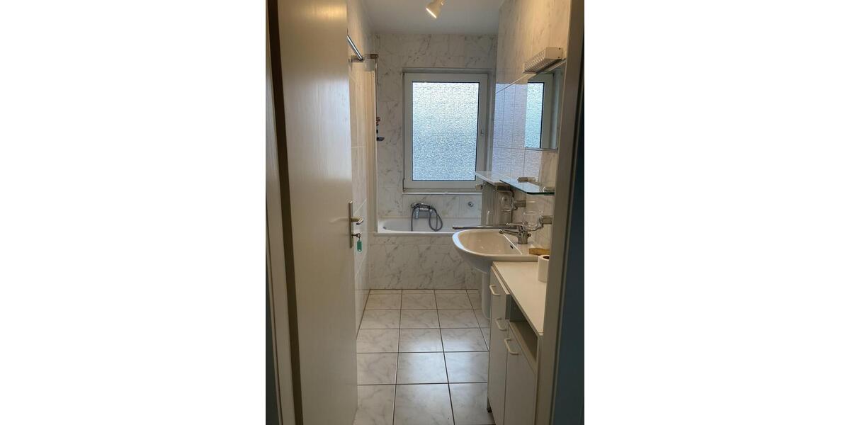 Etagenwohnung Offenbach am Main - 4 Zimmer, 82 m&sup2;, 1.400&euro; | Angebot:26201755