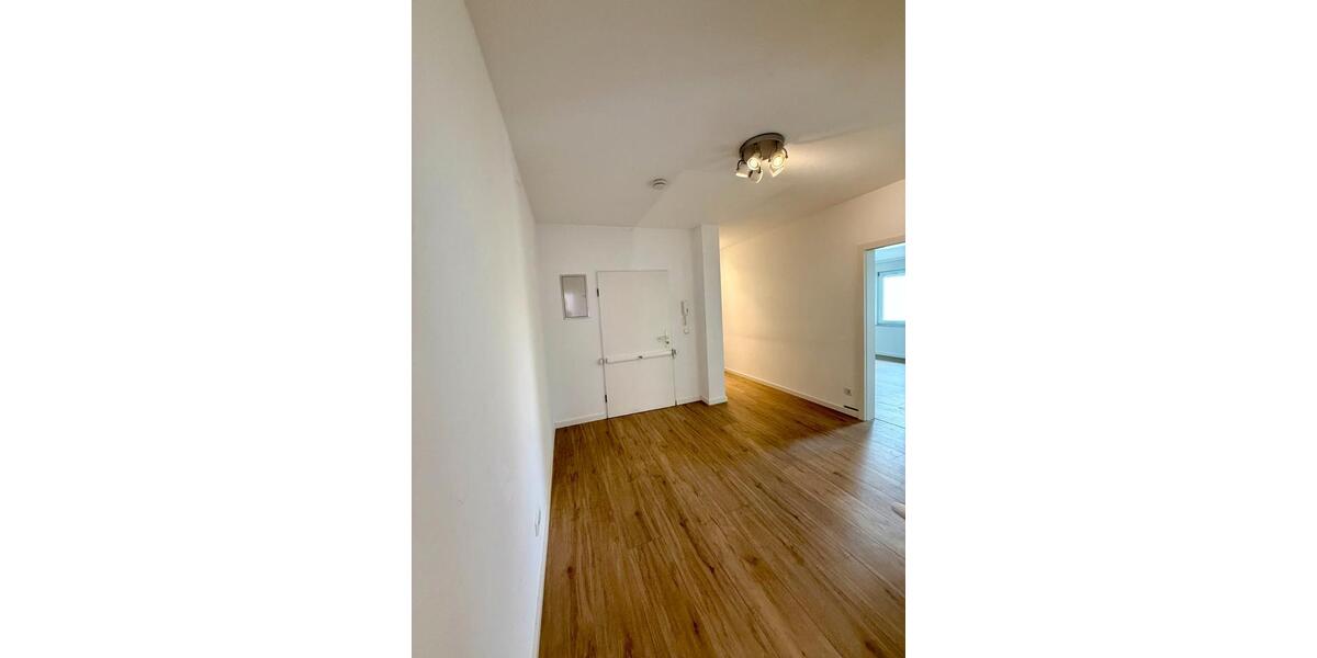 Etagenwohnung Darmstadt Bessungen - 2.5 Zimmer, 91 m&sup2;, 1.300&euro; | Angebot:26574669