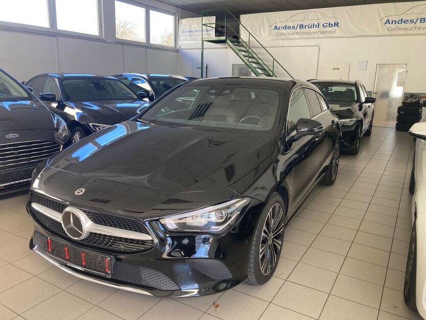 CLA 200 Shooting Brake