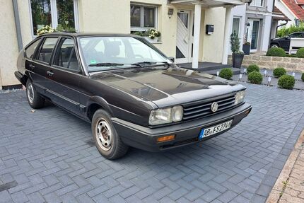 VW Passat 144.489 km 3.900 &euro; Mainaschaff 63814