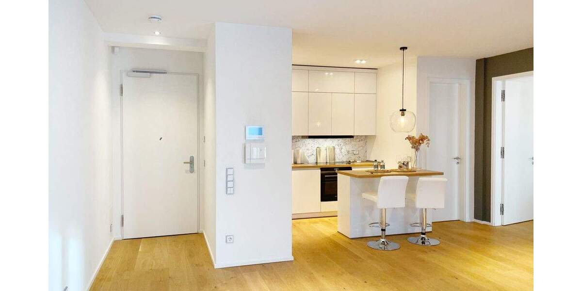 Etagenwohnung Frankfurt am Main Innenstadt - 2 Zimmer, 78 m&sup2;, 2.350&euro; | Angebot:25242651