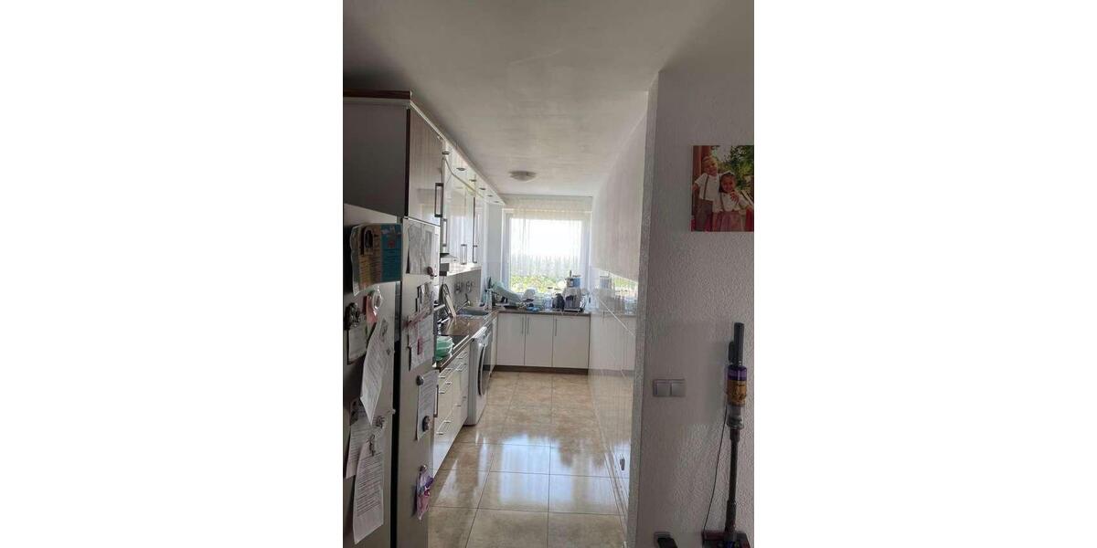 Etagenwohnung Dietzenbach - 3 Zimmer, 78 m&sup2;, 240.000&euro; | Angebot:27295733