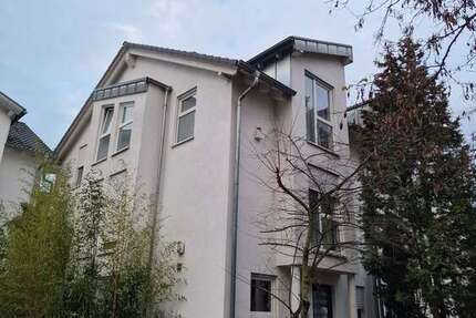Haus Langen Steinberg - 6 Zimmer, 202 m&sup2;, 2.800&euro; | Angebot:27167634