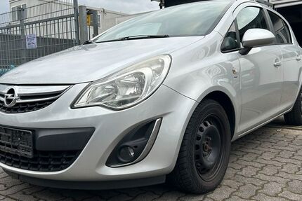 Opel Corsa 152.299 km 3.999 &euro; Hanau 63456