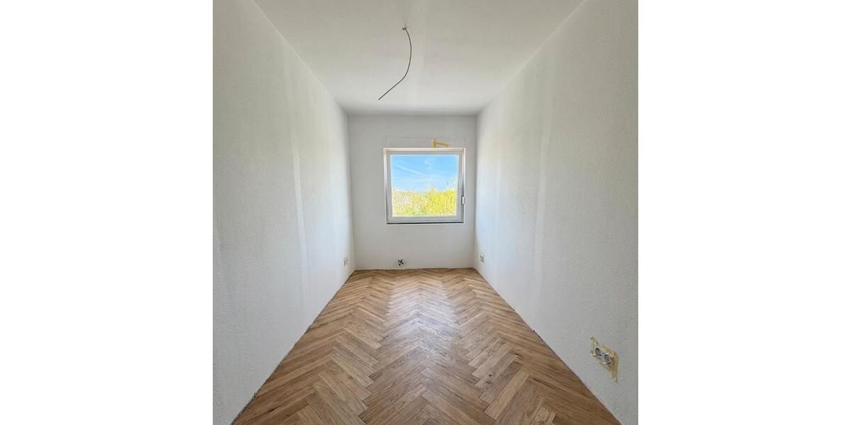 Etagenwohnung Frankfurt am Main Ostend - 6 Zimmer, 120 m&sup2;, 560&euro; | Angebot:26196685