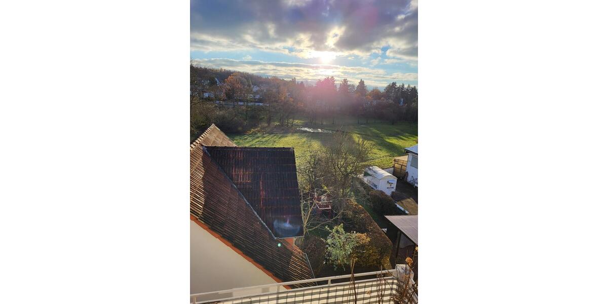 Maisonettenwohnung Bad Homburg vor der Höhe Gonzenheim - 3.5 Zimmer, 109 m&sup2;, 1.600&euro; | Angebot:26341022