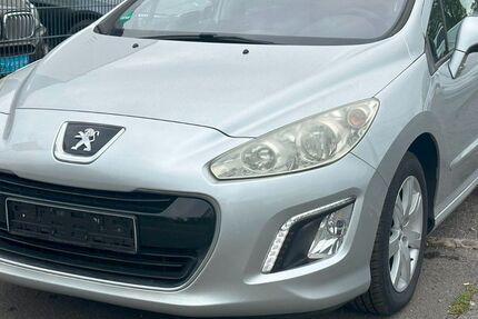 Peugeot 308 100.000 km 2.990 € Frankfurt am Main 60386