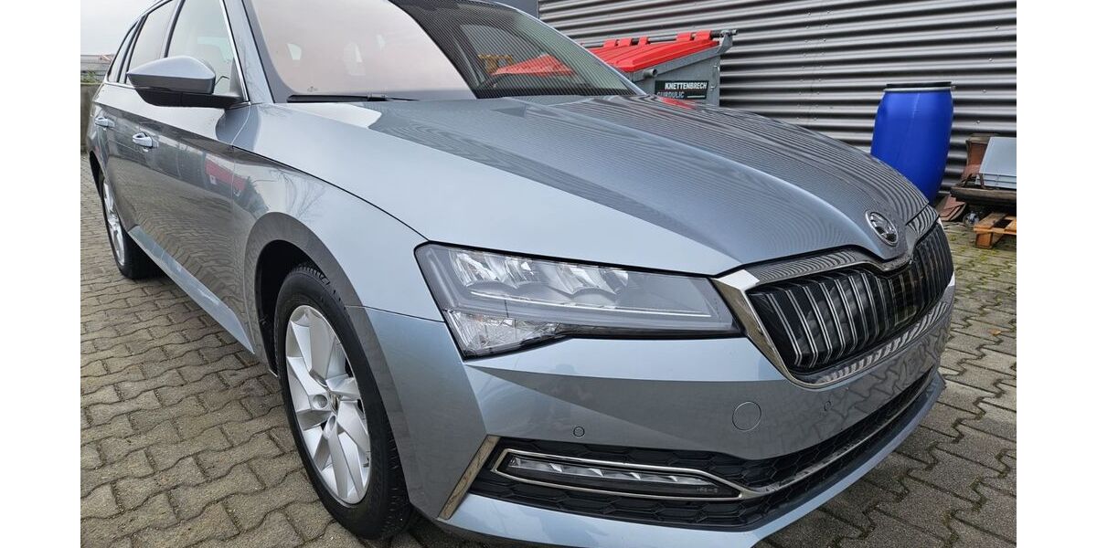 Skoda Superb 113.000 km 17.136 &euro; Kelkheim 65779