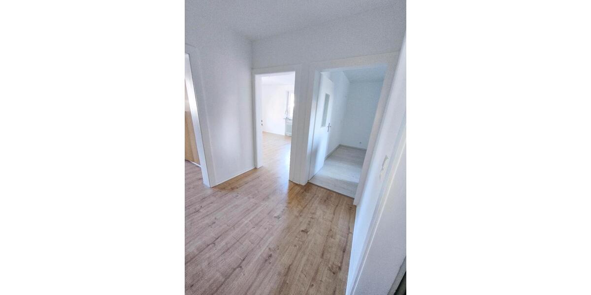 Erdgeschoßwohnung Aschaffenburg Damm - 2 Zimmer, 60 m&sup2;, 750&euro; | Angebot:26253659