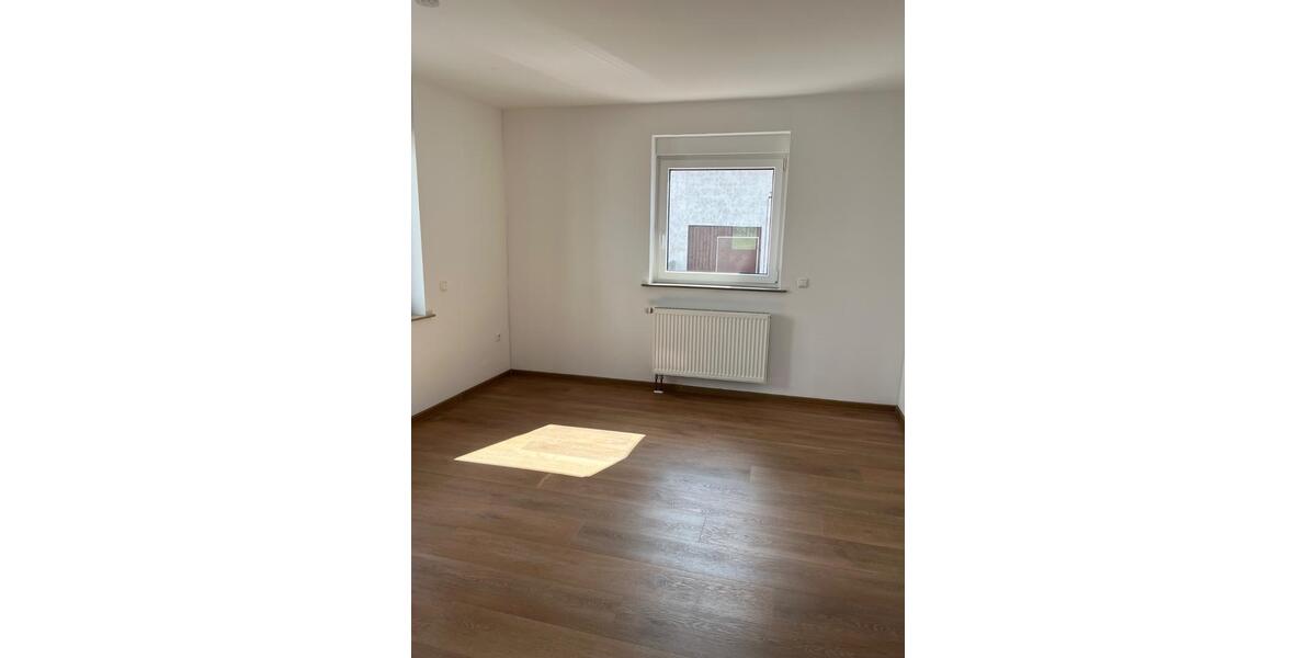 Hochparterre Stockstadt am Main - 2 Zimmer, 65 m&sup2;, 700&euro; | Angebot:26608632