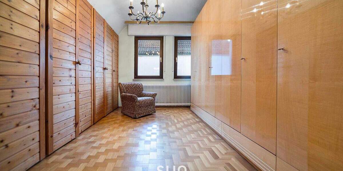 Einfamilienhaus Kelsterbach - 7 Zimmer, 141 m&sup2;, 699.000&euro; | Angebot:25737508