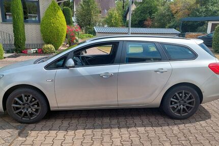 Opel Astra 220.000 km 4.200 € Seligenstadt 63500
