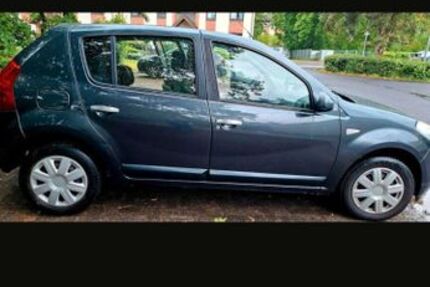 Dacia Sandero 205.000 km 1.200 &euro; Frankfurt am Main 60594