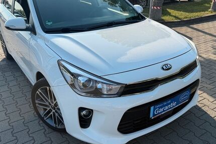 Kia Rio 156.142 km 9.850 € Offenbach 63071