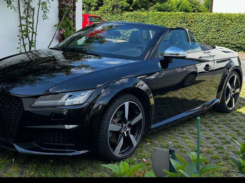 TT