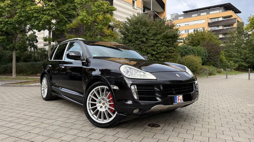 Porsche Cayenne 218.833 km 12.790 € Frankfurt am Main 60486