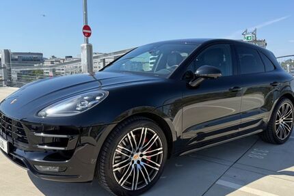Porsche Macan 144.000 km 36.500 &euro; Offenbach 63067