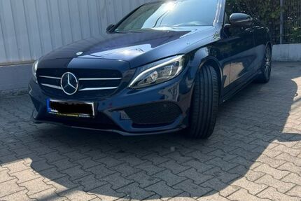 Mercedes-Benz C 250 233.000 km 17.000 € Hanau 63454