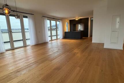 Hofheim City NB Luxus 4-5 ZM Penthouse EBK , Stellpl. 4 zimmer
