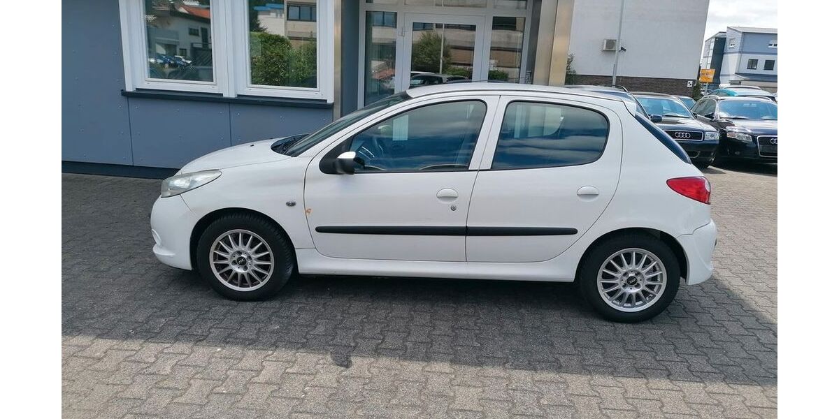 Peugeot 206 100.000 km 1.990 &euro; friedrichsdorf 61381