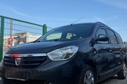 Dacia Lodgy 227.000 km 3.490 &euro; Frankfurt am Main 60486