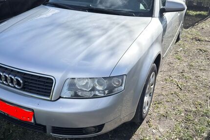 Audi A4 305.000 km 1.000 &euro; Sulzbach am Taunus 65843