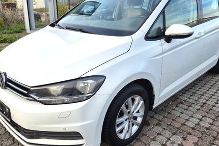 VW Touran 347.360 km 7.300 € Kleinostheim 63801