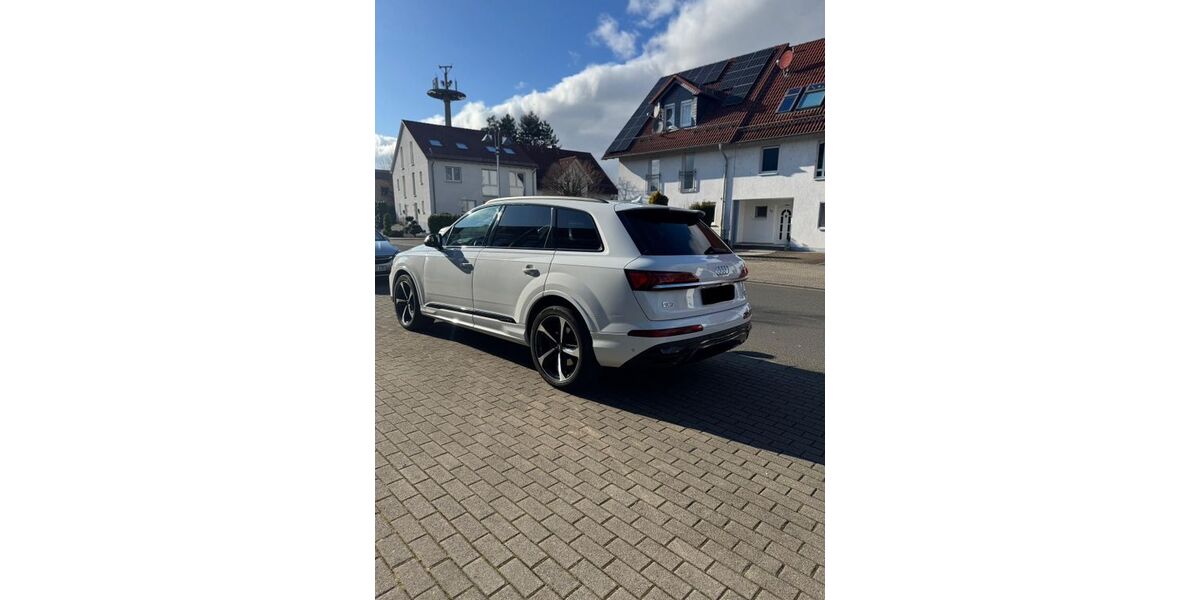 Audi Q7 122.000 km 46.400 &euro; Rüsselsheim 65428