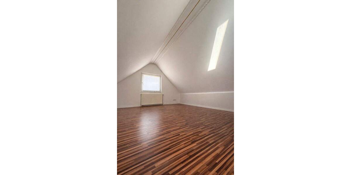 Doppelhaushälfte Frankfurt am Main Griesheim - 5 Zimmer, 160 m&sup2;, 750.000&euro; | Angebot:25654298