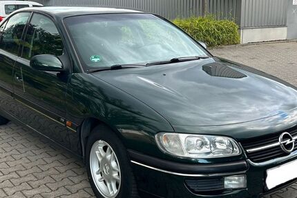 Opel Omega 170.000 km 1.950 € Dreieich 63303