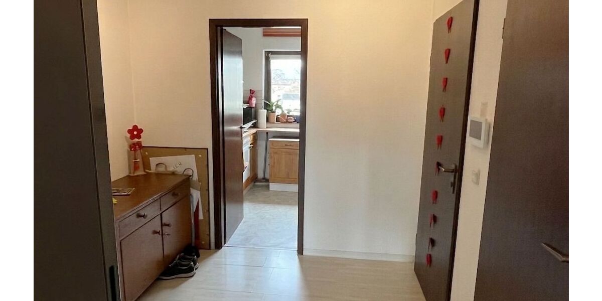 Ansprechende 3-Zimmer-Eigentumswohnung mit Sonnenbalkon und Tiefgaragenstellplatz in Bad Homburg vor der Höhe – Ober-Eschbach - Etagenwohnung Bad Homburg Gonzenheim | Angebot:26336945