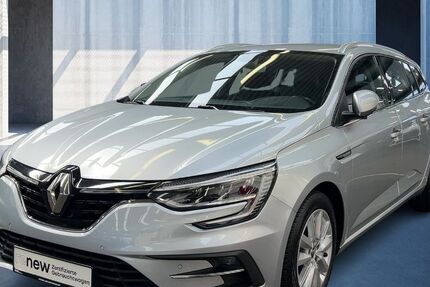 Renault Megane 74.106 km 15.890 € Frankfurt / Main 60314