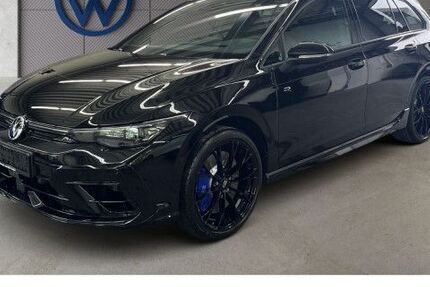VW Golf 7.000 km 46.480 &euro; Frankfurt am Main 60326