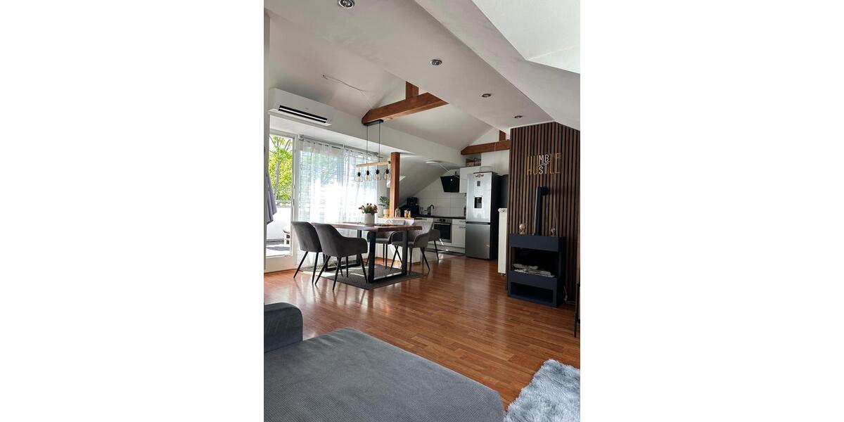 Dachgeschoßwohnung Maintal - 2 Zimmer, 53 m&sup2;, 600&euro; | Angebot:26527293