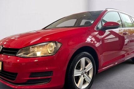 VW Golf 161.135 km 6.480 € Bad Soden 65812