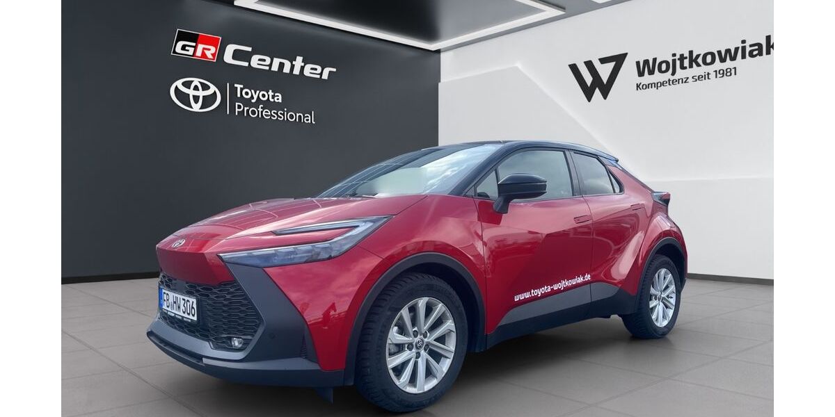 Toyota C-HR 2.000 km 30.967 &euro; Friedberg 61169