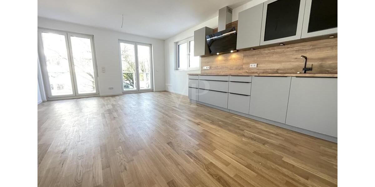 VON POLL BAD HOMBURG: Erstbezug, direkt am Kirdorfer Feld: die ideale Wohnung für Zwei 3.5 zimmer