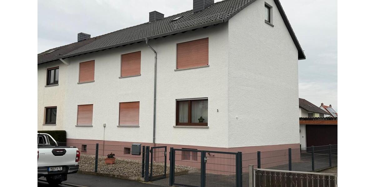 2-Familien-Haus 164qm Wohnfläche 570qm Grundstück 6 zimmer