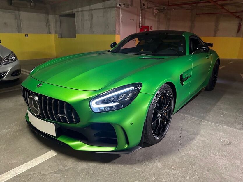 Mercedes-Benz AMG GT 23.634 km 169.575 € Frankfurt am Main 60388