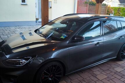 Ford Focus 117.000 km 18.500 &euro; Limeshain 63694