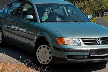 VW Passat 137.000 km 1.990 &euro; Gruendau 63584