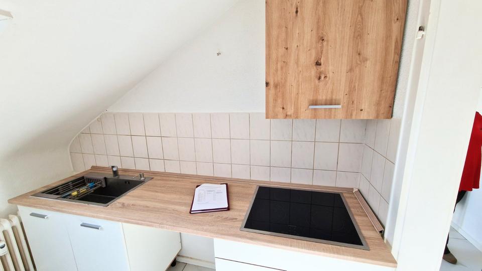 Dachgeschoßwohnung Münster (Hessen) - 2 Zimmer, 50 m&sup2;, 750&euro; | Angebot:26461175