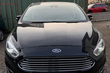 Ford S-Max 144.755 km 15.595 &euro; Eberstadt 64297