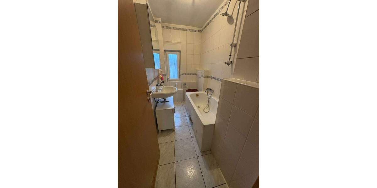 Attraktives Reihenmittelhaus in ruhiger Lage von Frankfurt-Bockenheim 7 zimmer